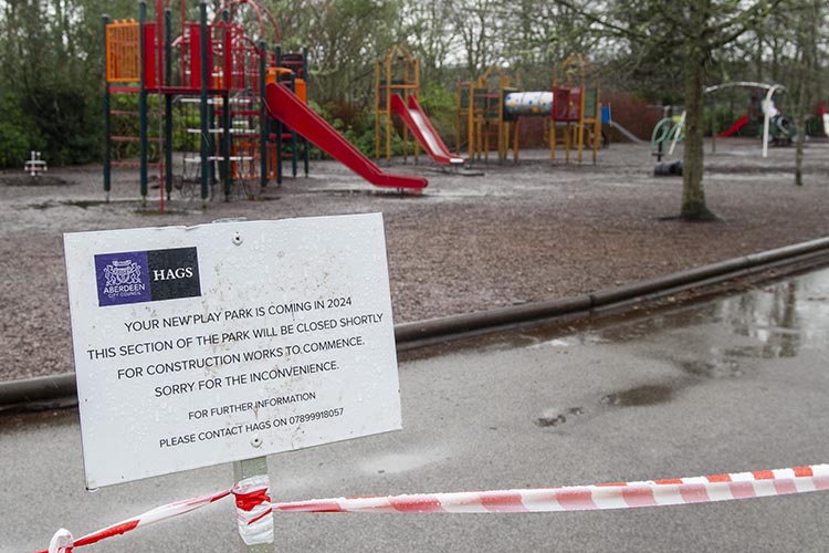 AberdeenCC's tweet photo. The dismantling of the playpark in Hazlehead Park began yesterday (Monday 5 February) to make way for a £1million replacement playpark, which is designed to cater for all ages of youngsters. 

https://t.co/TFn7xV0iOT

@HAGS_UK https://t.co/STQlUbZITG