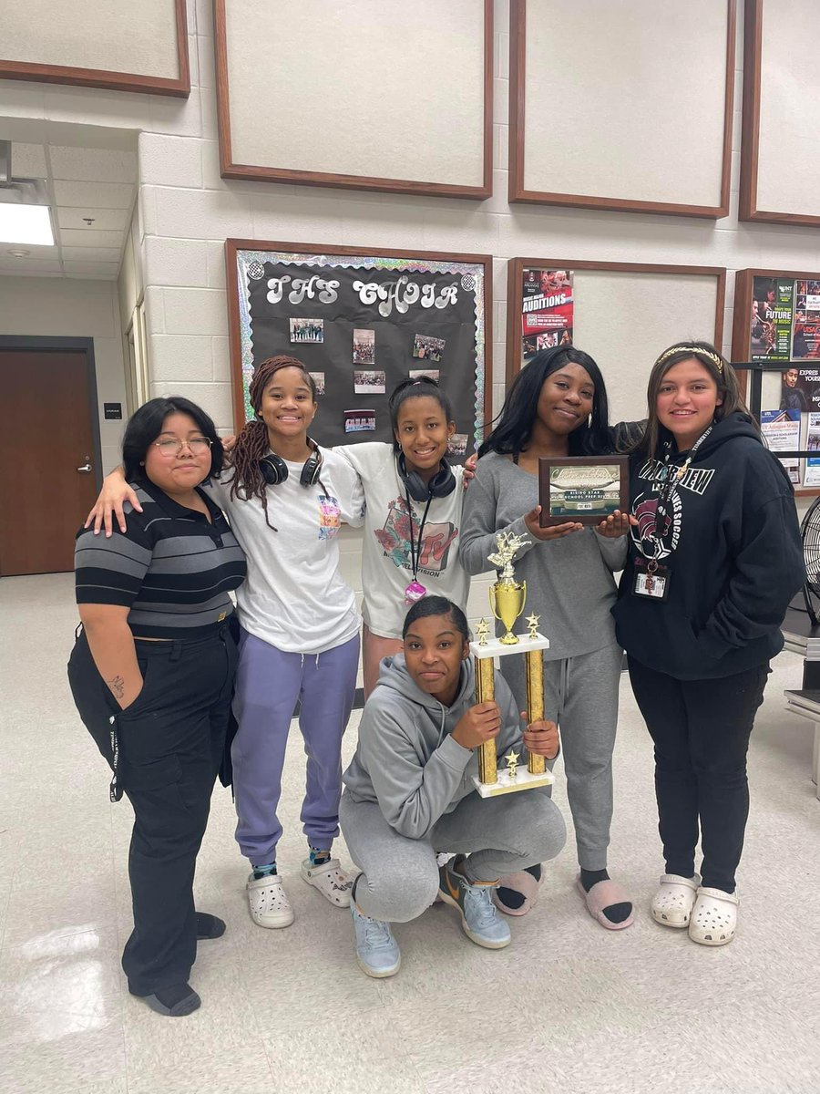 Timberview High School Choir tweet media