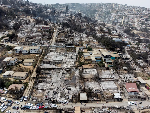 OrnellaWeb3's tweet photo. This past weekend my hometown in Chile, the 'garden city' of Viña del Mar and many surrounding comunes, burned for 72 hours 😭 🇨🇱 🔥

Wildfires have claimed 122 lives, destroyed around 12,000 homes and 26,000 hectares of land. More than 300 people are still missing or unidentified 😢

I've created a @Giveth Relief Campaign to coordinate global donations for those affected. 

Words can't explain the pain, but we can help and take action onchain.

https://t.co/KDCa7gvmE2

Consider donating here 👇🏻 Thank you 🙏🏻  
https://t.co/LBu4VtZWbd