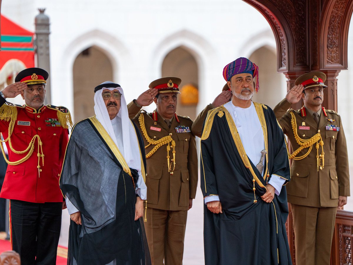 أهلاً و سهلاً بضيف عُمان الكبير  🇴🇲 🇰🇼#الشيخ_مشعل_الاحمد_الصباح 
#عمان_ترحب_بأمير_الكويت 
#أمير_الكويت_ضيف_السلطنة