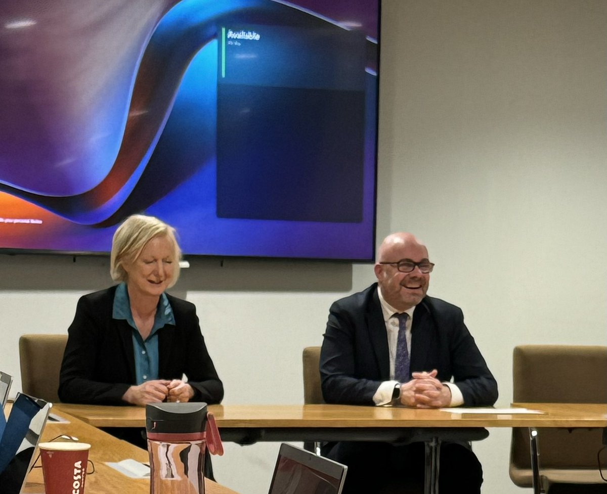 Simon Brown tweet media