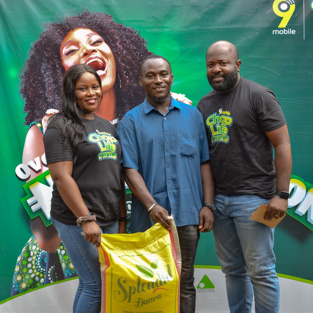 T2mobile_ng's tweet photo. Enjoyment galore awaits you in the 9mobile ChopLife promo!
Our lucky subscribers are already walking away with cash prizes, fuel vouchers, refrigerators, generators, and more.
Have you started chopping life?
Recharge now and join the excitement!
#ChopLife
#ChopLifePromo https://t.co/93oa1B8HIb