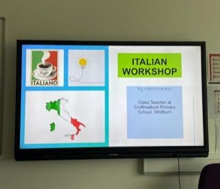 A big Merci! to @zoe_gordon26 for having me presenting at the #teachers' 'Fete des Langues' conference last wk. I had the pleasure to run a Pedagogy session about The Creative #Puppetry for #Languages approach. I also learned some Italian! 😍 #languageteaching #earlyyears