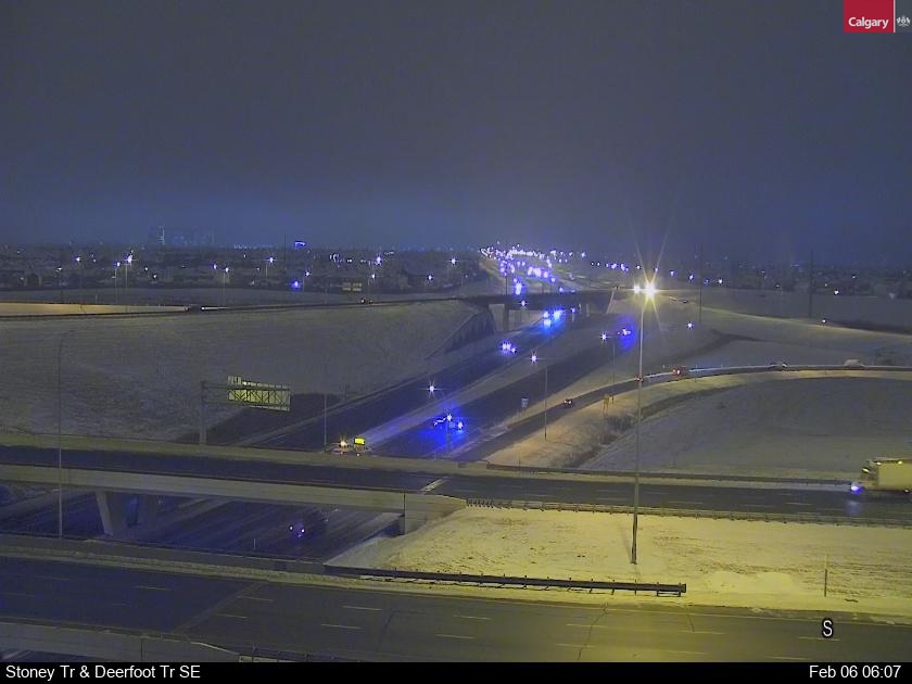 #FYI: SB Deerfoot Trail is CLOSED at Stoney Trail SE. The EB Stoney Trail ramp to SB Deerfoot Trail is also closed. Watch live for all the latest updates: calgary.ctvnews.ca #yycroads #yyctraffic