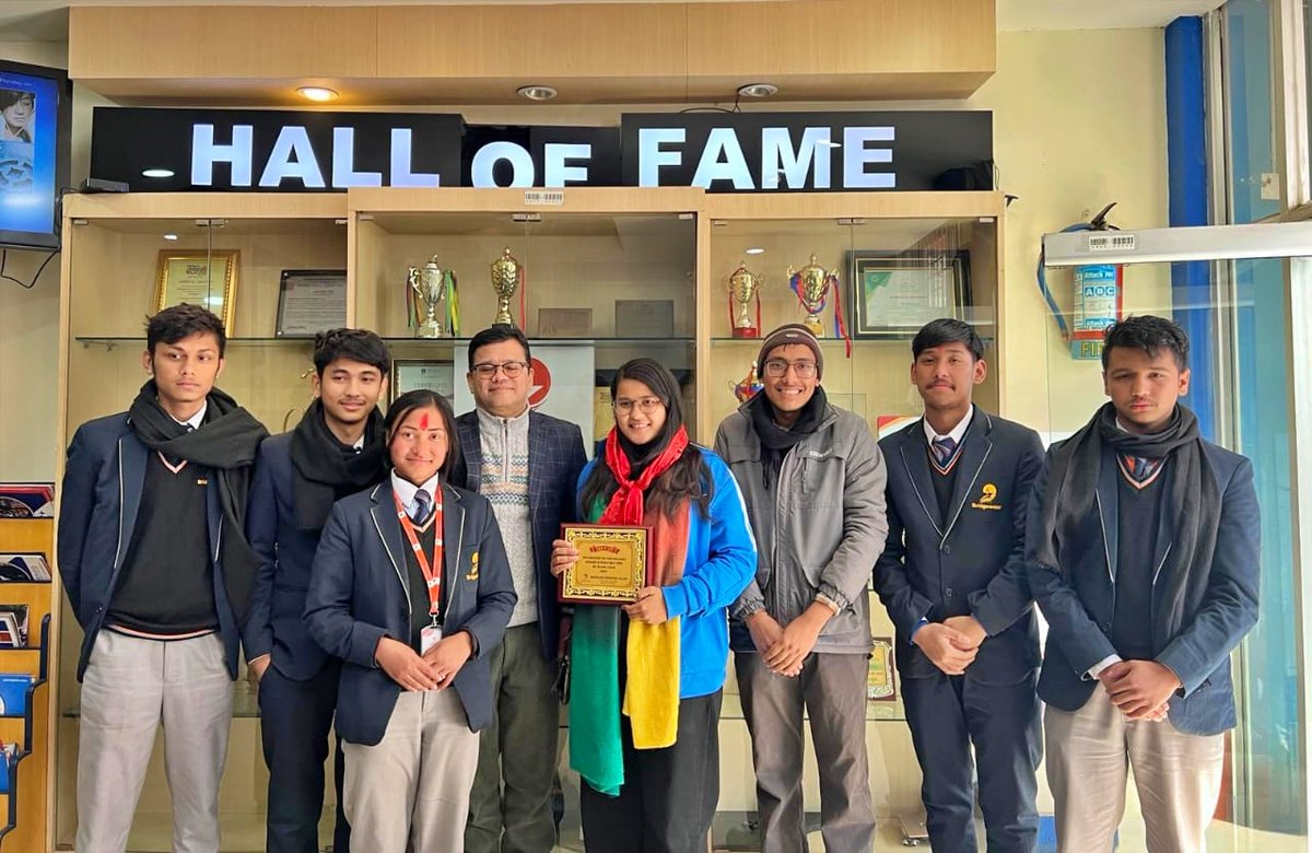 chessbasenepal's tweet photo. Current Women’s National🇳🇵Chess Champion WFM Sujana Lohani played a simultaneous exhibition against 5 opponents today at Bridgewater International College Kathmandu, and she won all the games.
#Chess #SimultaneousChess #ChessinNepal #ChessBaseNepal
Photos: FA Dipesh Giri https://t.co/B2s4y6lvTr