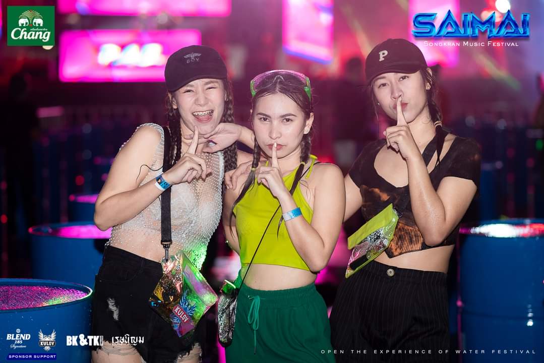 ThaiDJFestivals's tweet photo. #samai #Songkran #Thailand #tdjf https://t.co/N4qePblHl4