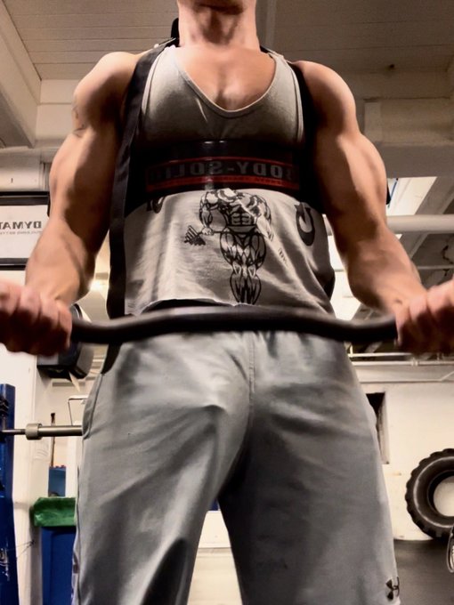 Biceps https://t.co/38ce3aXcQC