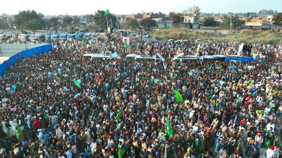 hamna__24's tweet photo. Kasur stands strong with PMLN – a party with a massive following. The people's choice is evident in the air
#KasurBelongsToPMLN https://t.co/N88PJioTXr