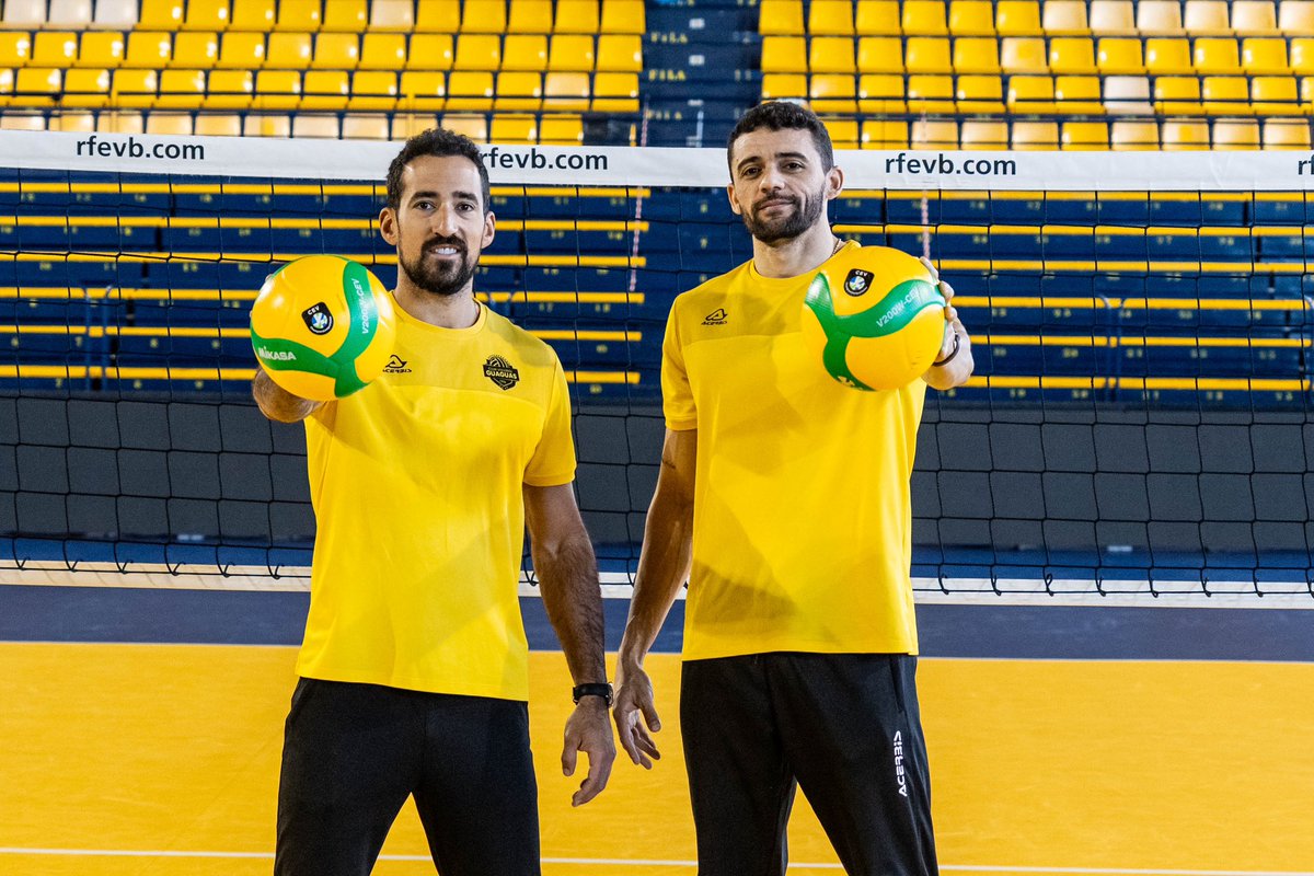 ✍️ 𝗣𝗥𝗘𝗩𝗜𝗔 | 🇪🇺 #CEVChampionsLeague: 
El #CVGuaguas quiere sellar en Praga el pase a cuartos

🔗 Toda la información en nuestra web 

#DeGranCanariaAlMundo | <a href="/GuaguasLPA/">Guaguas Municipales 🇮🇨</a> 🚌