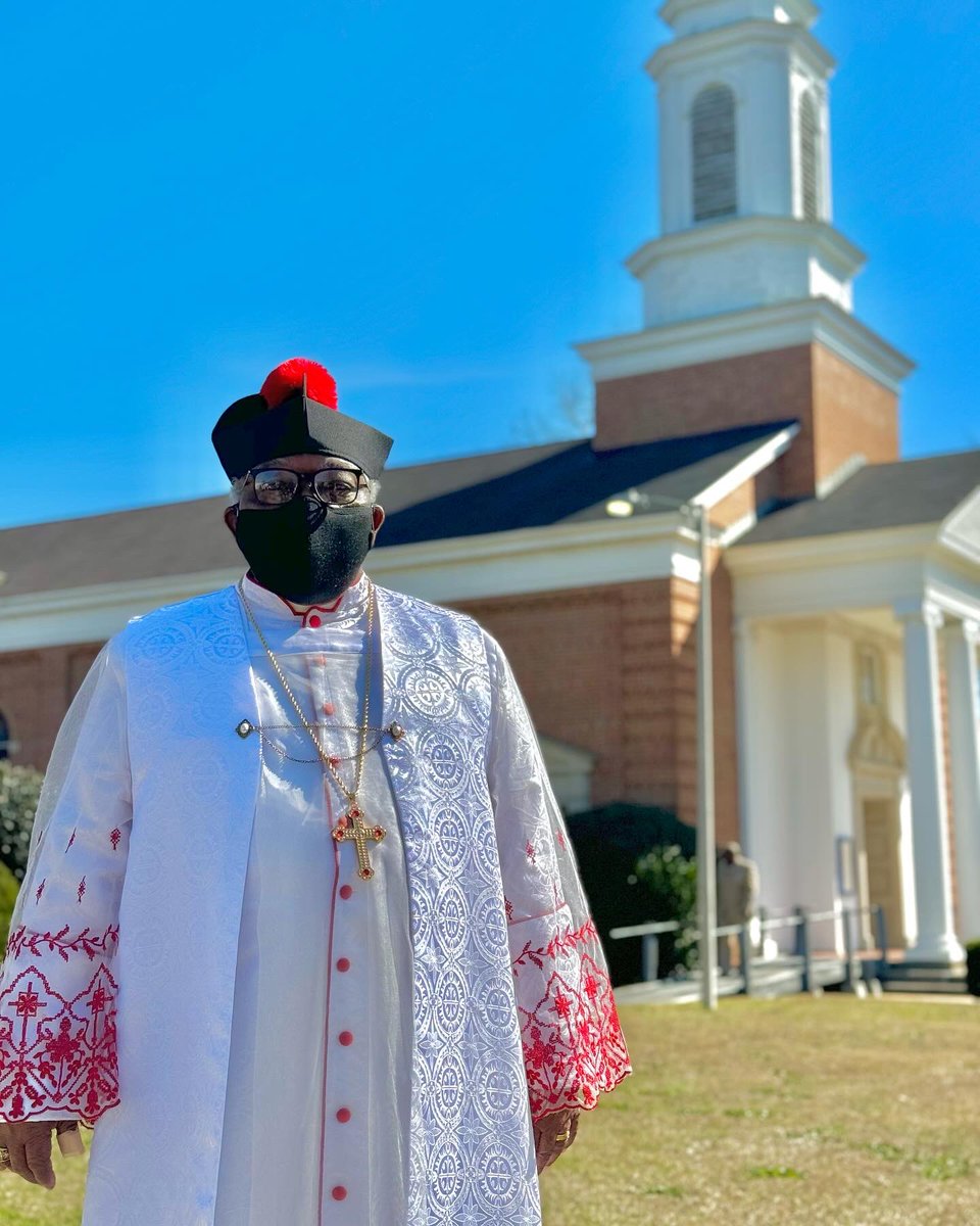 BishopCKButler's tweet photo. The doors of The House of God Church are open at 3187 Ridge Ave. Macon, GA. Congratulations to Bishop Martha Thomas, Pastor Brandon Hall and the entire Georgia Diocese for your perseverance and faith in God. To God be the glory for what He has done. @HogcOnline https://t.co/95GVlNO4fE