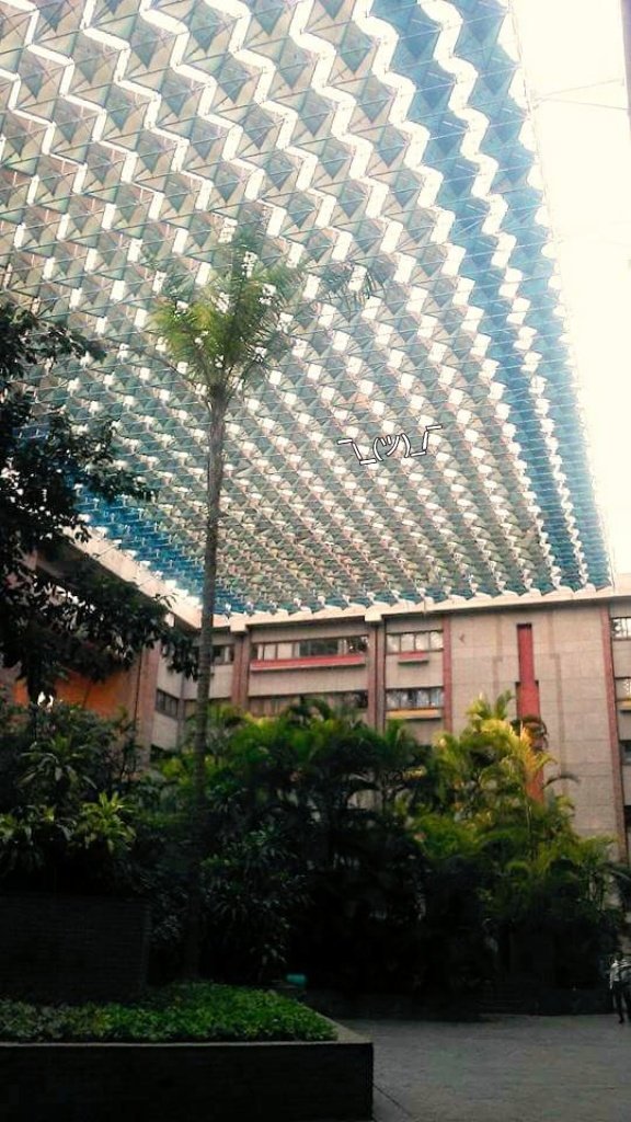 TimepassMusings's tweet image. For lovers of architecture &amp;amp; camera clicks, 
there won&apos;t be many who don&apos;t click 
India Habitat Centre&apos;s 
atriums &amp;amp; spatial building frames 
📸👌🏻

#architechturalbeauties  #spaceframes