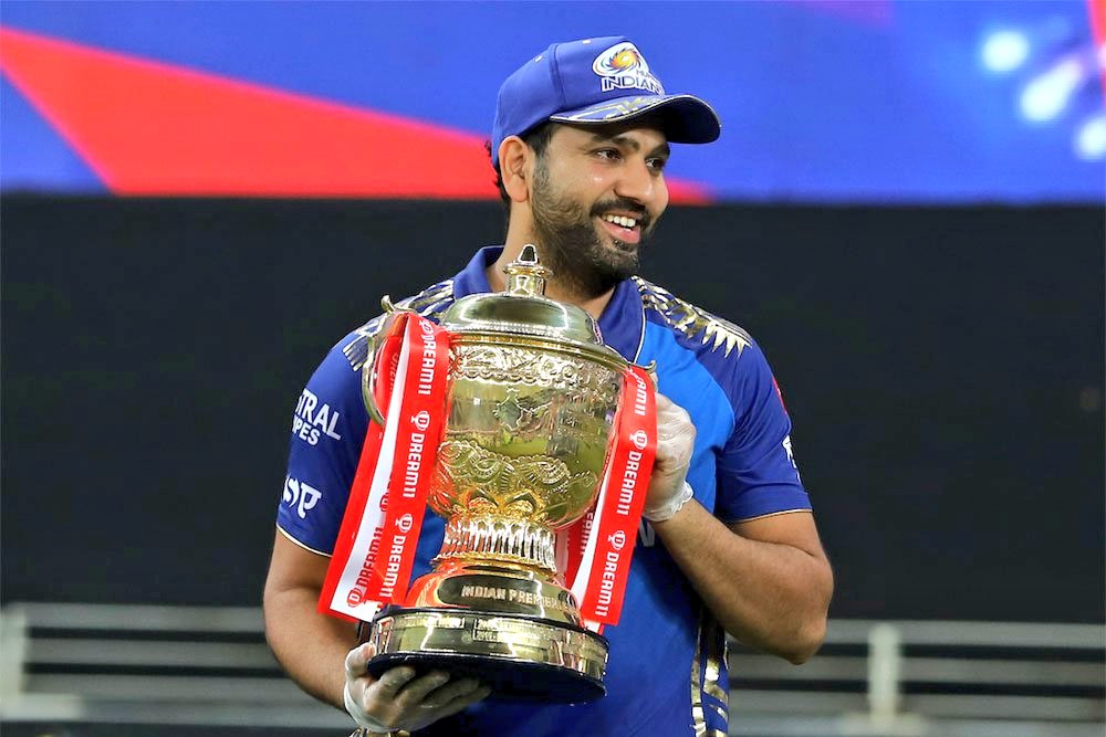 ImHydro45's tweet photo. Sunil Gavaskar said : Mumbai Indians messed with Captain Rohit Sharma. It's not right at all. They are going to face the worst.

LOSER MUMBAI INDIANS https://t.co/NRE8tJ0s2T
