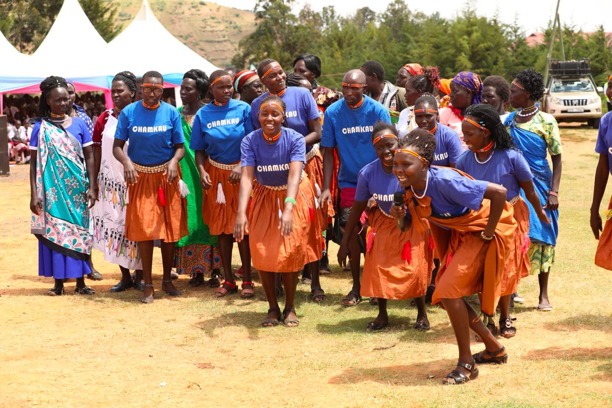 Rutojames7113's tweet photo. Empowering girls transforms societies. Let's engage in dialogues with parents, grandparents, traditional, and religious leaders. Education isn't just knowledge; it's societal transformation. #EmpowerGirls #TransformSociety @AFGMBoard @lolojuberna @CSAishaJumwa @OrchidProject https://t.co/lD6iV4oGbK