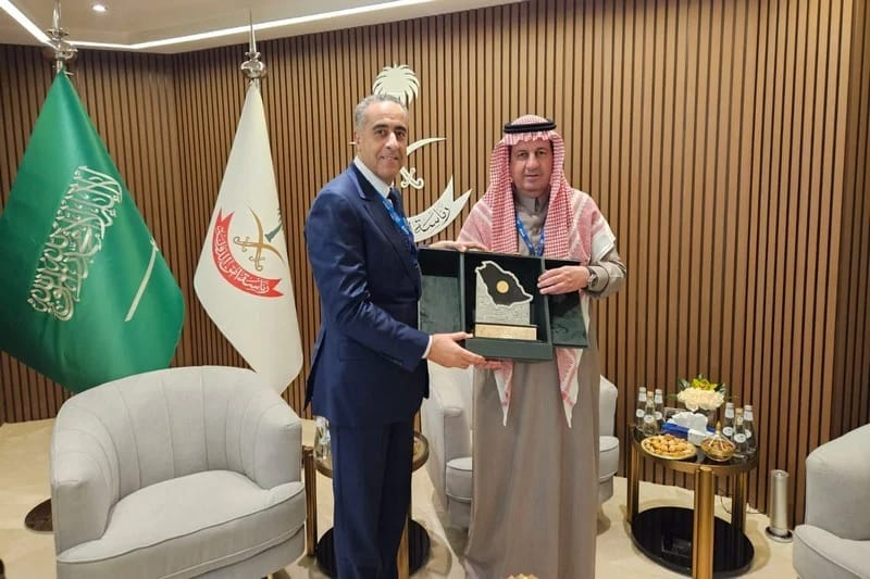 YASSINEHAKIM8's tweet photo. السيد عبد ال��طيف الحموشي في قلب المعرض الدولي للصناعات الدفاعية والأمنية بال #سعودية 
#المغرب https://t.co/nFyleELJA4