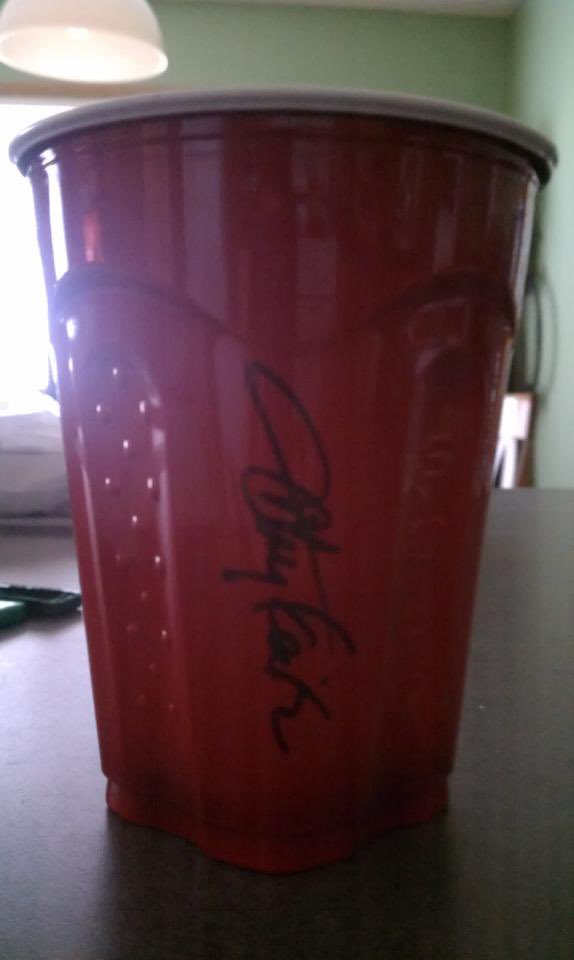 kimessary's tweet photo. About 12 years ago, I won a Twitter contest for an autographed Toby Keith item. It turned out to be a Red Solo Cup! It’s been one of my favorite memorabilia that I’ve had and now it means a whole lot more. RIP to a country music legend, your concerts were always such a blast https://t.co/64Fd6jvZuA