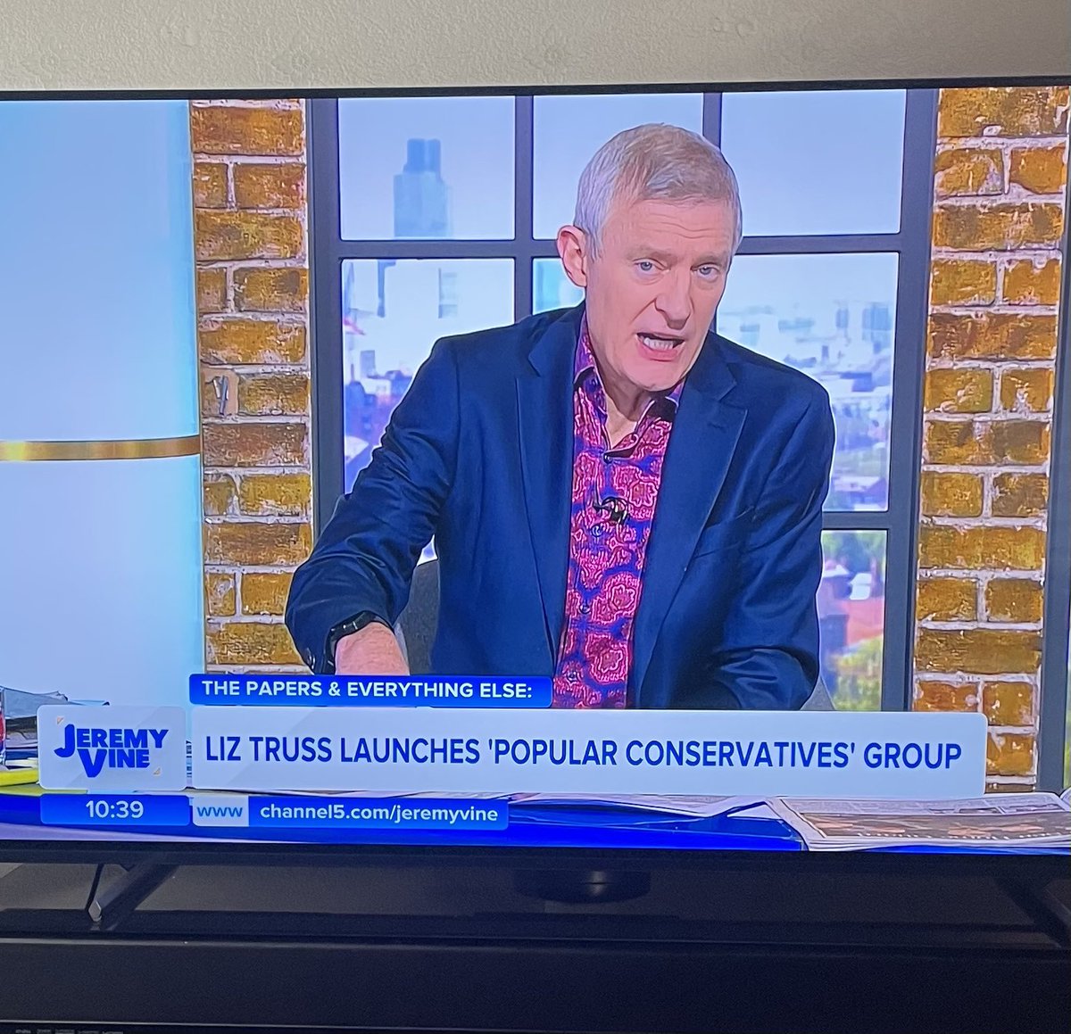 JonnyE's tweet photo. Beyond parody ! #popularconservatives https://t.co/WFtOPzRMYT