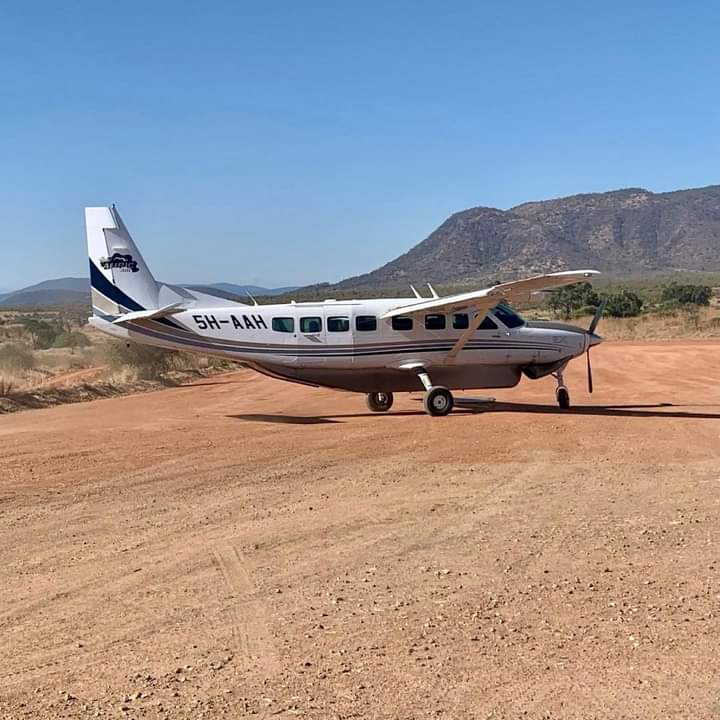 AbdallaZanzibar's tweet photo. “ This day we left our last safari to stay the night in Dar Es Salaam before flying home tomorrow night. This was our adorable plane we took as well as our last sights before leaving”
📸 @visitmwanza_now
#ruahanationalpark #Tanzania #AfricanSafari #FlyingSafaris #BushFlights https://t.co/Esh4vSrdei