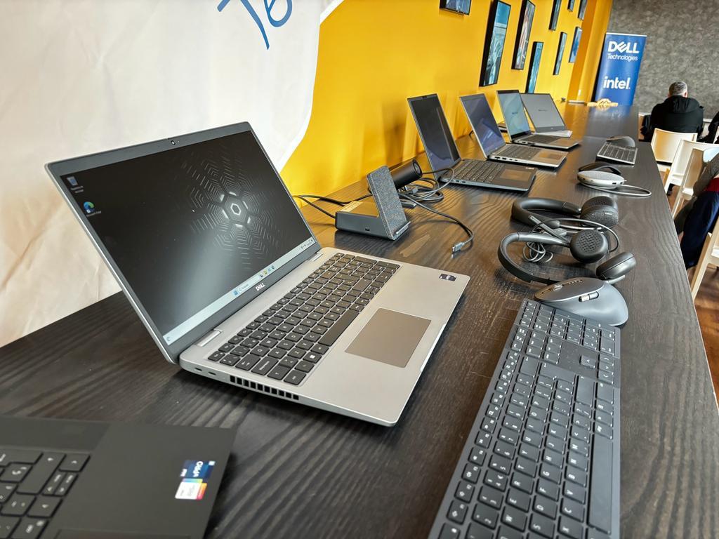 🏎️ ¡Encuentro a todo motor! 🚀
 
El pasado 30 de enero vivimos la emoción en Mallorca con el evento de <a href="/DellTechSpain/">DELL Technologies España</a> en <a href="/EkartsMallorca/">Ekarts Mallorca 🏎️🏁</a>, el primer circuito indoor de karts eléctricos en España. 🏁

¡Gracias a todos los que nos acompañaron! 🙌

#eventoscorporativos  #events