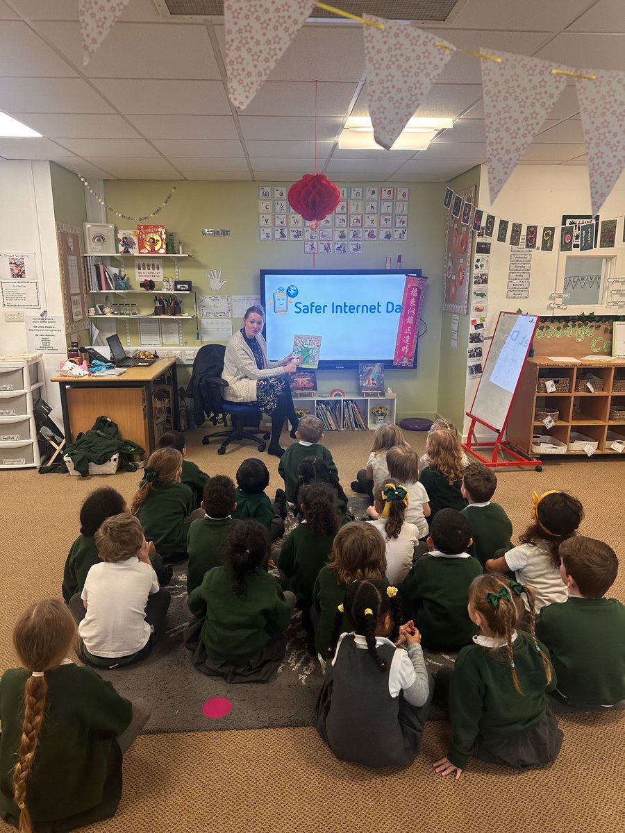 firsprimarysale's tweet image. #RecAsh loved reading the story ‘Once upon a time online’ as part of #SaferInternetDay2024 #Self-Awareness #Oracy