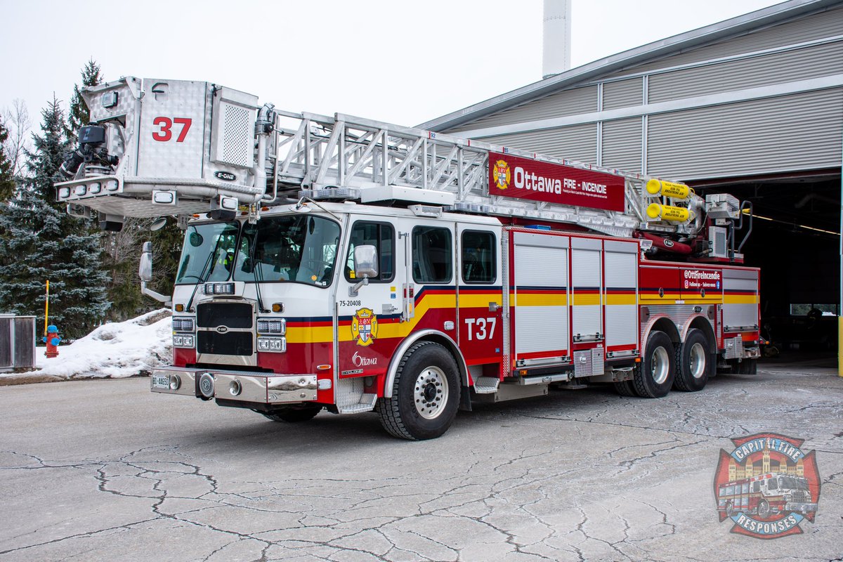 CapFireResponse's tweet photo. Some new shots I managed to grab over the past week! T37 which has been reassigned from T11, and brand new to @OttFire, TR47s new rig, former @CPFire_Dept Rescue 240 #firetrucks #fireapparatus #firephoto https://t.co/NA1i8HRifz