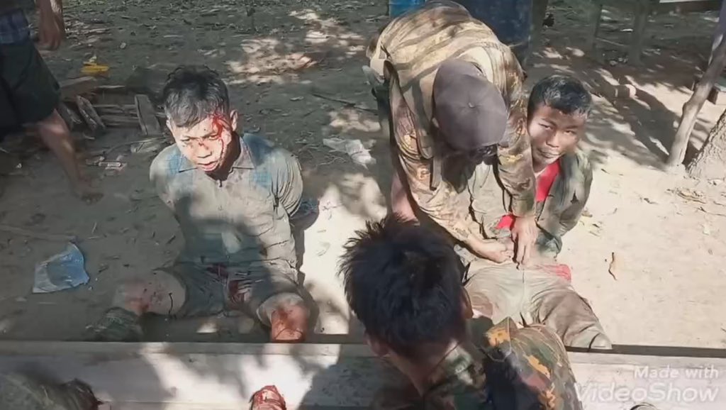 KThariNaing's tweet photo. Burmese soldiers maliciously killed  2 PDF(people defence force),who don’t accept coup and fight for freedom,by tying them to a tree with chain and burning them alive ‼️ The world must not ignore the horrific crimes being committed by the Myanmar Military‼️
#Myanmar https://t.co/Nx4DazY0fE