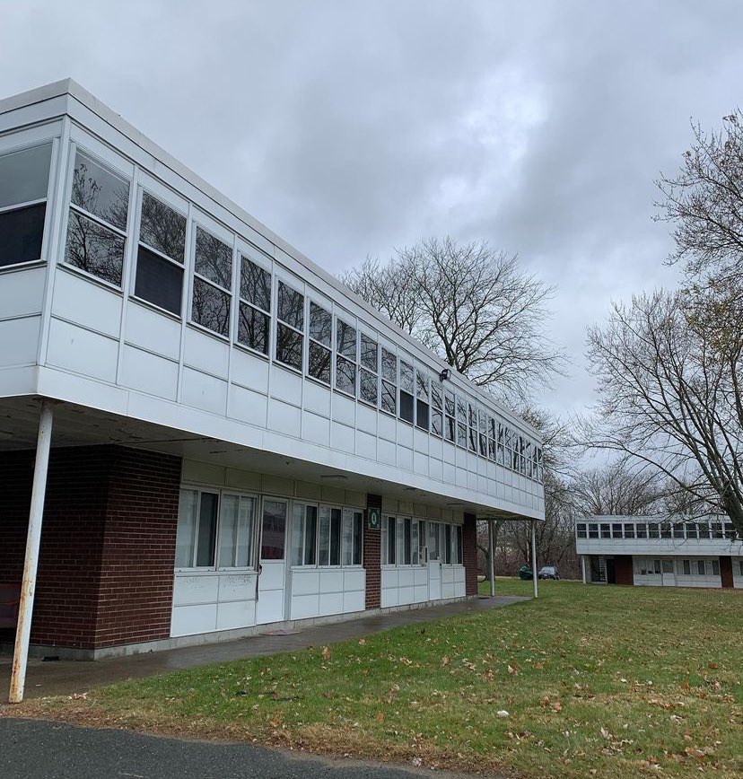 BrocktonHousing's tweet photo. Good Morning Kennedy Drive! #bha #brocktonhousing #publichousing #statehousing #brockton #massachusetts https://t.co/2BvvgkuNM8