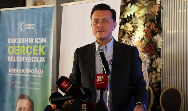 cumhuriyetgzt1's tweet photo. AKP'nin Eskişehir adayı Nebi Hatipoğlu'ndan 6 Şubat'ın yıl dönümünde 'kat artırımı' vaadi

"Kentsel dönüşüm bekleyen kenar mahallelerimizde imarı 4 kat, gerekirse 5 kata kadar artıracağız. Bizim kat artırmamızla, vatandaşlarımız 1 dairesi varsa 1 daire daha sahibi olacaklar."
https://t.co/RgJ1PufkVp