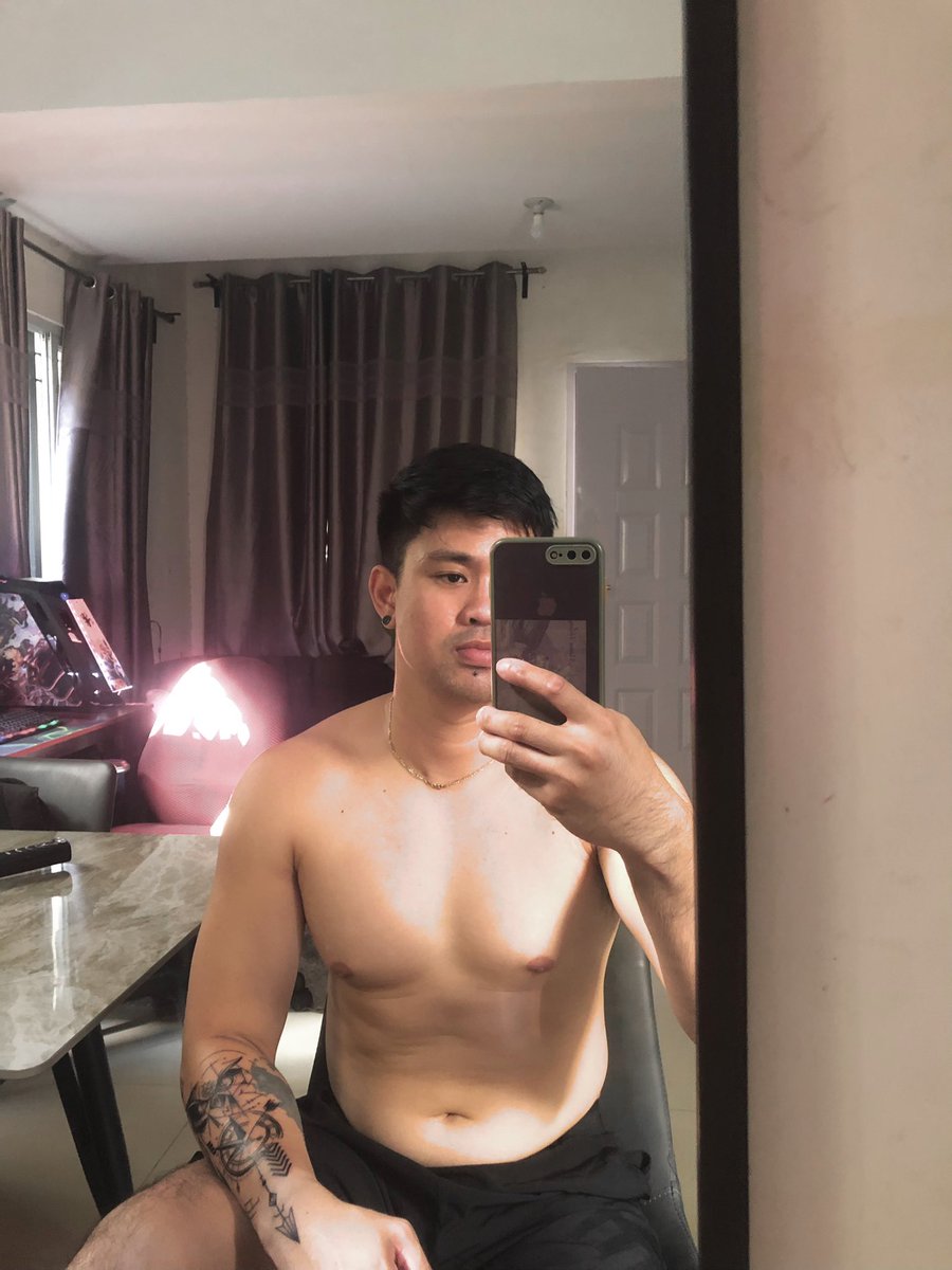 Skipp3rboy's tweet photo. Baka may mga Kabaro ako dto na nsa Pinas ngaun na naghahanap ng Insurance. Pm me mga lods. Yung sure sana hahaha 🤣 https://t.co/Mhy6GBg4ex