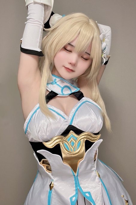 Twitterのコスプレ画像12