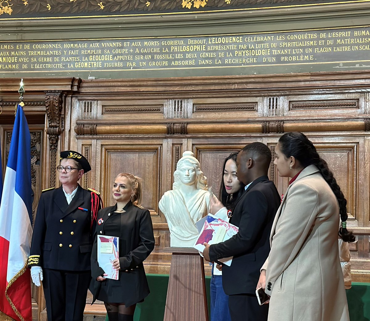 Académie de Paris tweet media