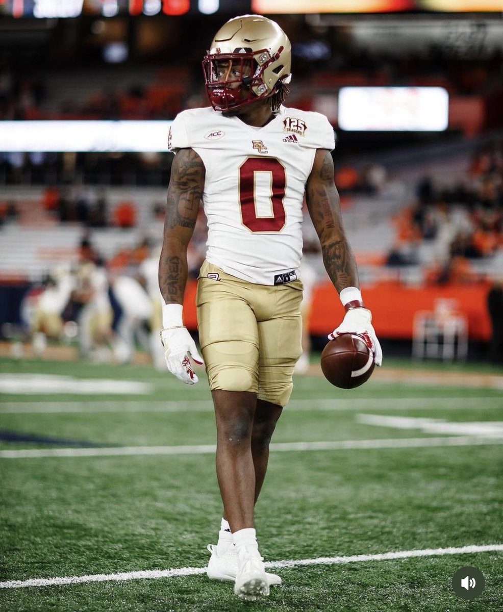 axcessnetwork's tweet photo. .@Jadennn25 is LIVE on the Axcess app!
Subscribe to Jaden’s Axcess profile for behind-the-scenes content here ➡️ https://t.co/1puFRA6kUj
#axcess #athlete #football #texasstate #cfb #collegefootball #socialmedia #nil #content #subscribe #follow #widereceiver #texas #sports #player