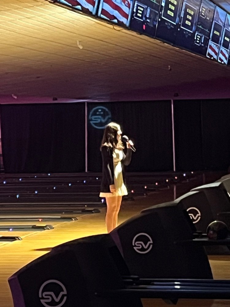 145activities's tweet photo. Please help me CONGRATULATE our very own Marisa Gross as she was chosen to sing the National Anthem this morning prior to the Class B Boys Team Bowling Championships at Sun Valley Lanes. Marisa sounded phenomenal. She will sing again this afternoon prior the Class B Girls Finals. https://t.co/yaU1wtBUVQ
