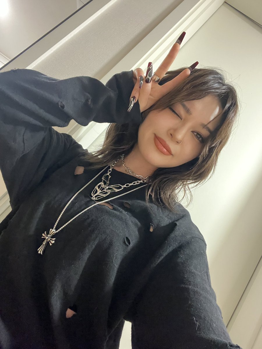 zblabelaccount's tweet photo. love y’all <3 https://t.co/ZLi0OH2Ab6
