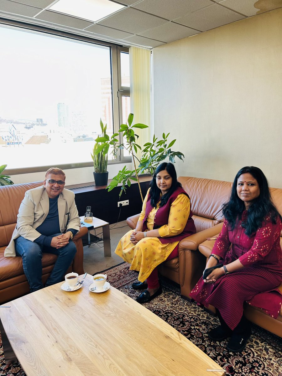 It was great pleasure to meet ambassador of India H E Apoorva Srivastav Madam at <a href="/IndiaInSlovakia/">India in Slovakia</a> Indian Embassy,Bratislava she assured all cooperation for our Professional European Ayurveda Center of Excellence’s (PEACE)Ayurveda propagation and activities in Slovakia <a href="/moayush/">Ministry of Ayush</a>