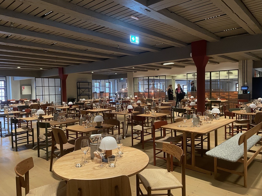 Check out the venue for this year's conference dinner 👀✨
 
Beautiful, historical surroundings at Madklubben, Home of Carlsberg at the top of the hill, Valby Bakke ⛰
 
👉 Buy your ticket for the dinner when you register! 
👉 Early bird ticket sale opening on Monday the 19th.