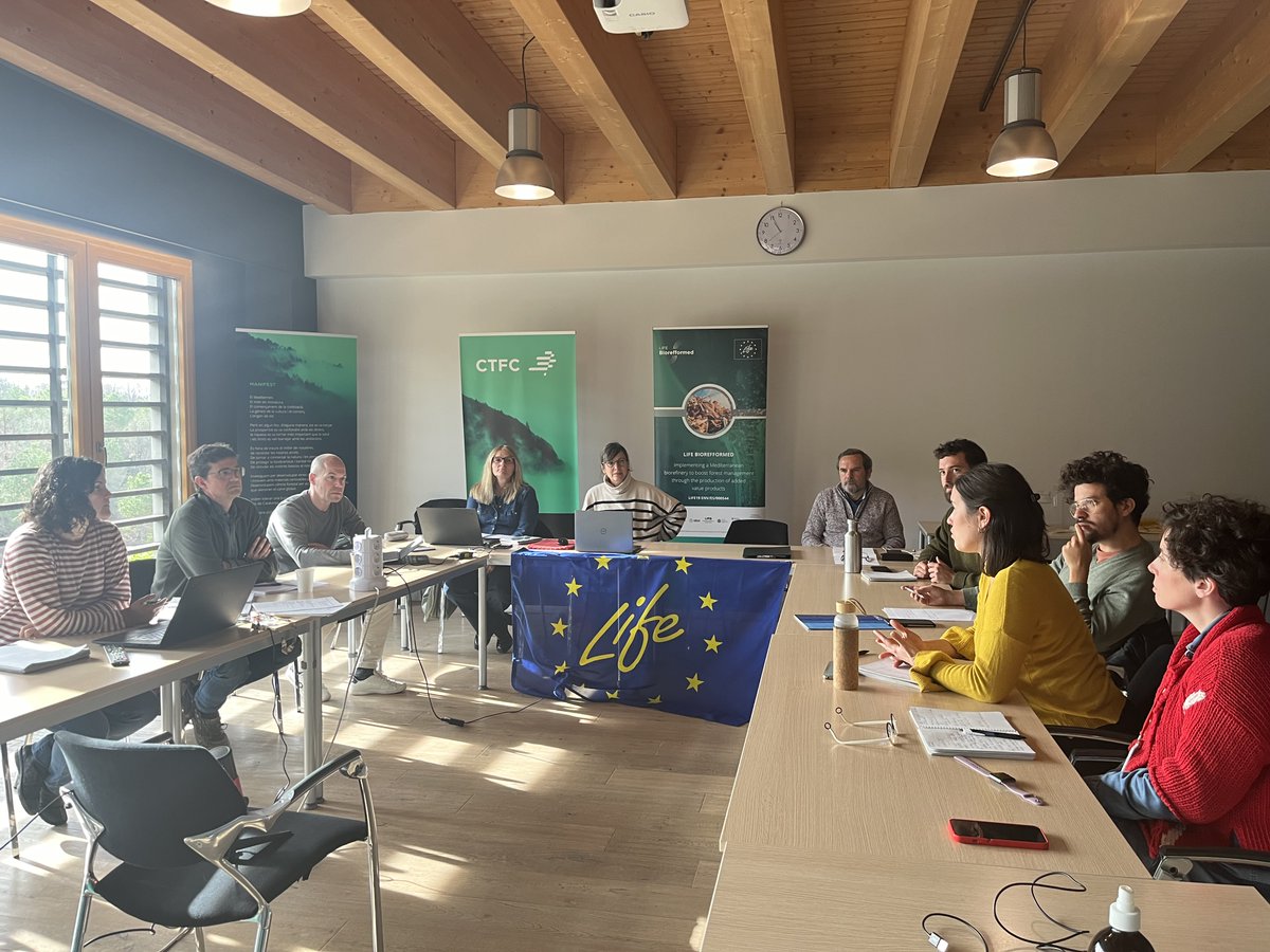 🤝Today, the partners of the project have gathered at the <a href="/ctforestal/">CTFC</a> for a coordination meeting, setting the course for the last months of the project 
#biorefinery #woodchemistry #circulareconomy