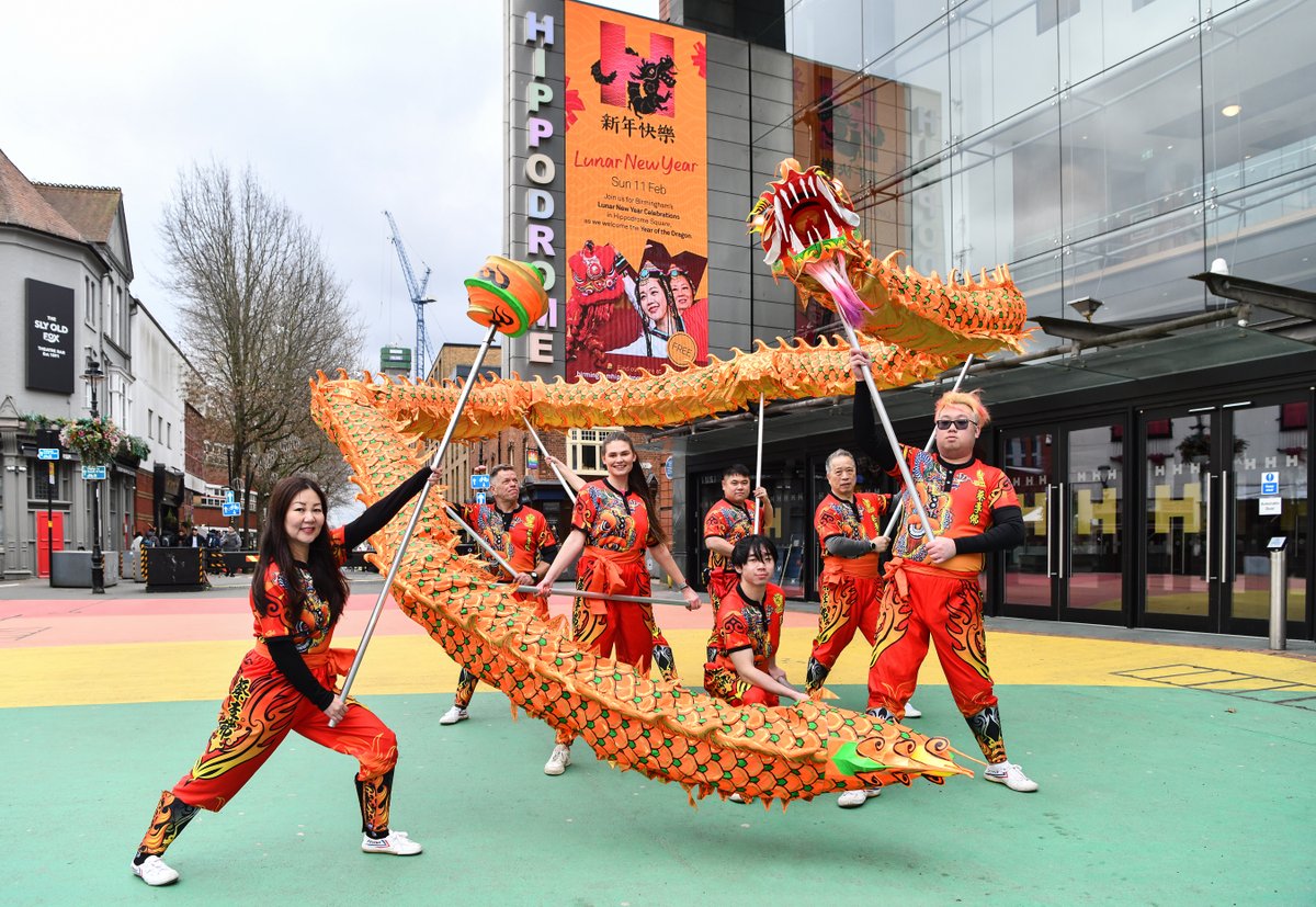 Chinese Dragon spotted in Southside ahead of Lunar New Year 🐉 Lunar New Year celebrations return to Hippodrome Square this Sunday from 12noon to 6pm ✨ Find out more 👉 bit.ly/4924NbG