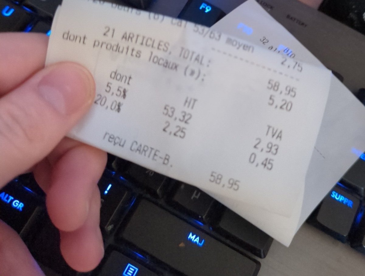 Venez vous battre pour le privilège de rembourser mes courses les p'tits pigeons 

58.95€ sur wishtender

_
Findom moneyslave cashcow paypig reimbursement fetish kink