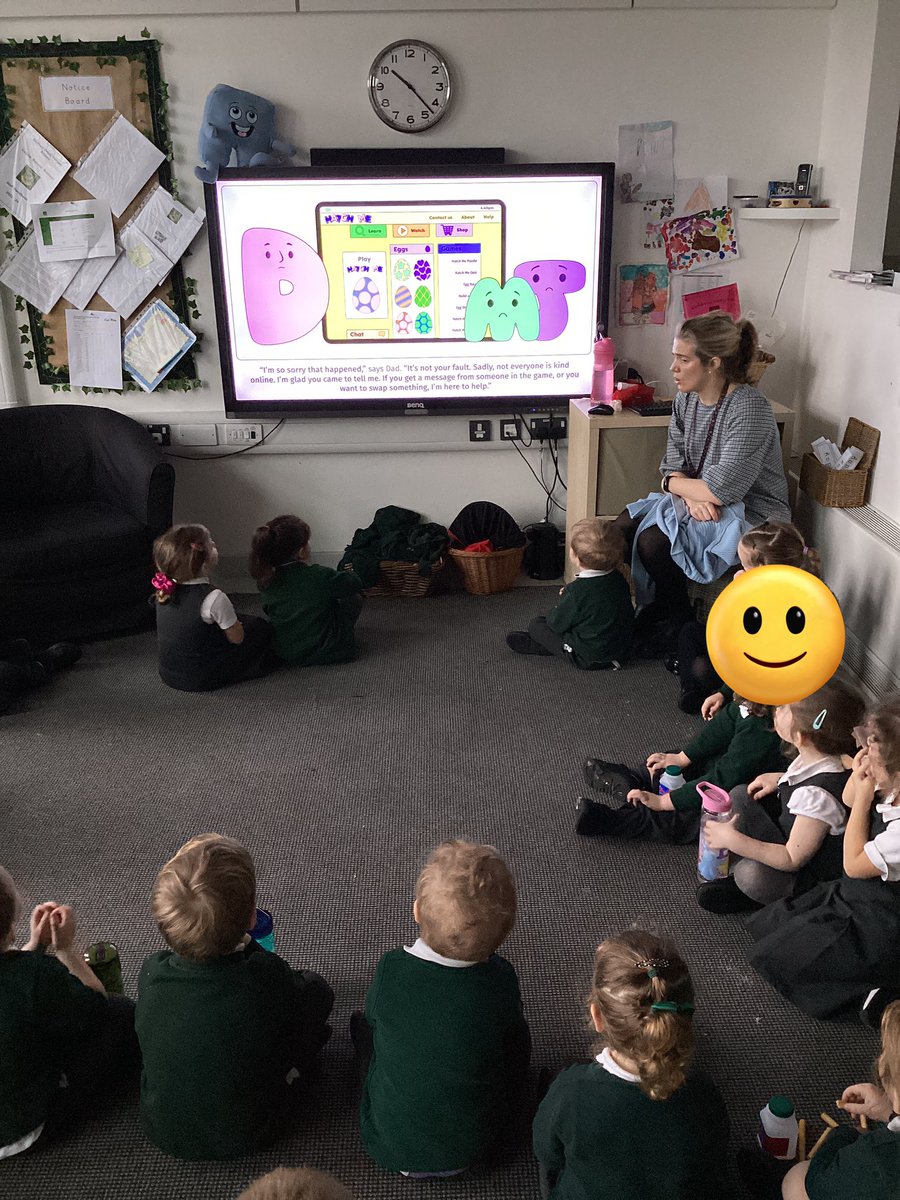 Today is #SaferInternetDay2024 and we have taken part by sorting technology into different categories and how it has changed over the years. We then listened to the story of Mo and Jaz, we thought about their online dilemma 💻 🕹️#EYFS #UW #OnlineSafety