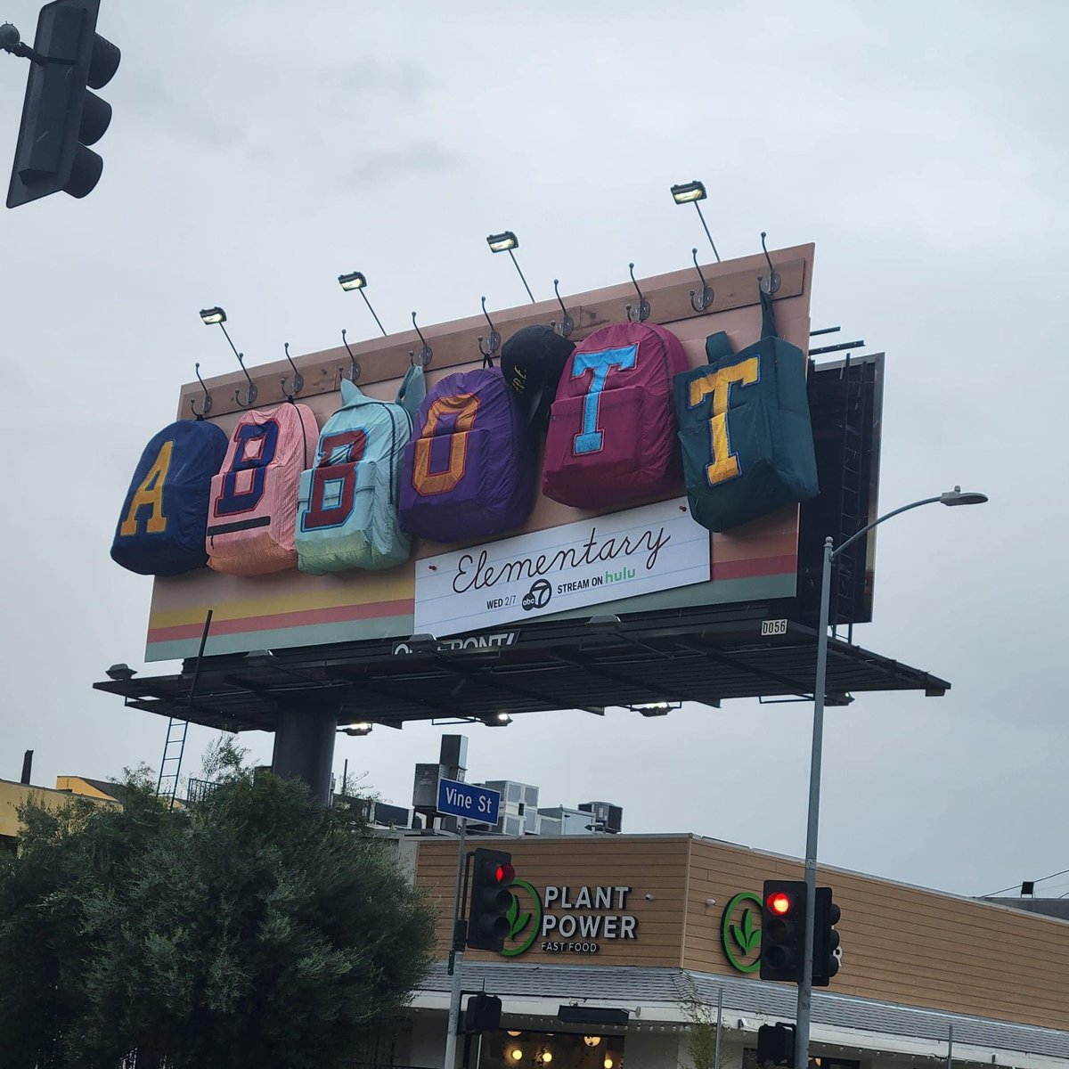 Baddie Moss Clark tweet media