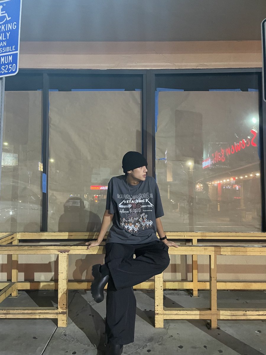 wooyoung diaries (@jwydiaries) on Twitter photo 