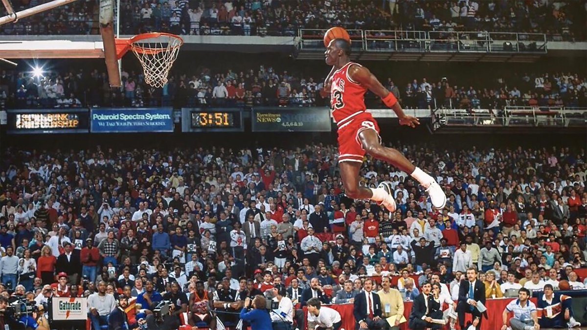 Esta icónica foto de Michael Jordan cumple hoy 36 años

Una de las mejores de la historia