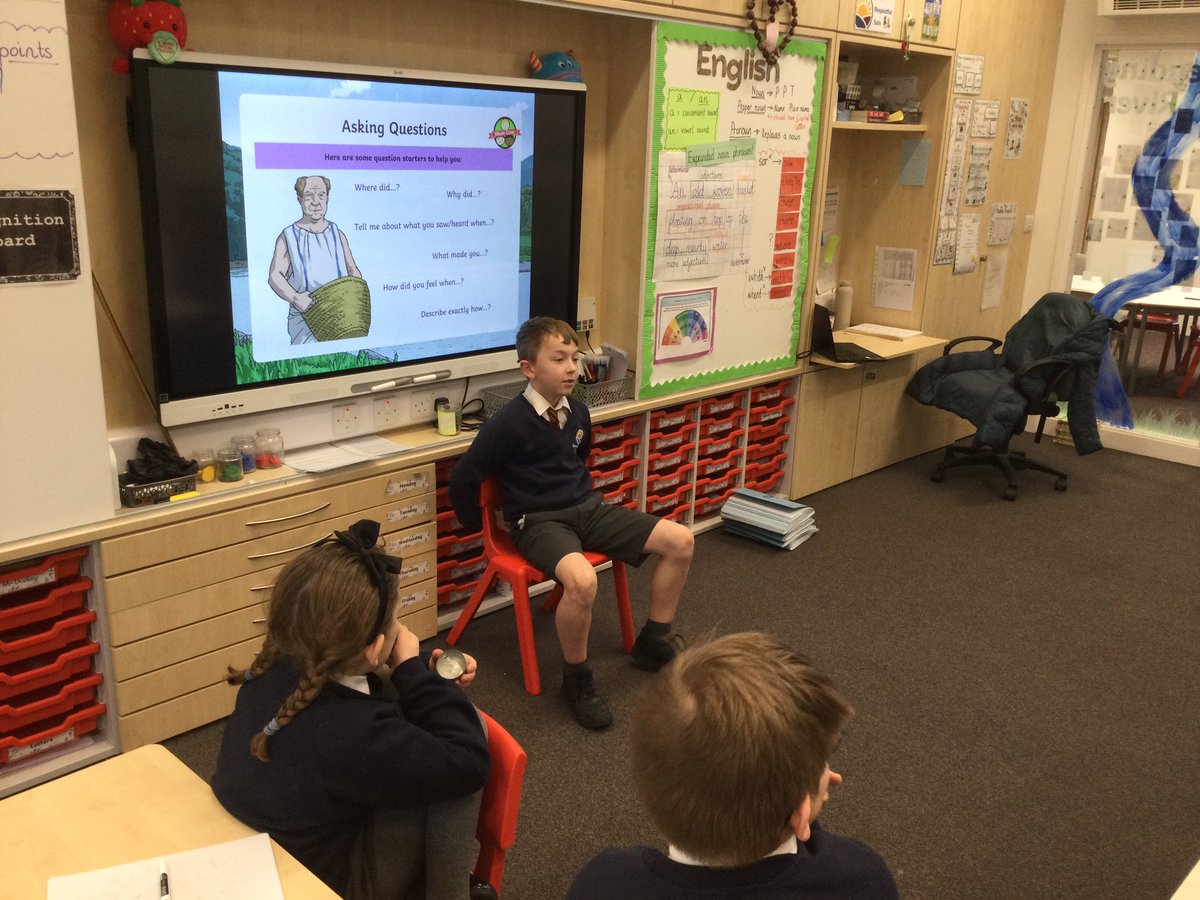 Hot seating in English this morning, questioning Paulus from the story of Romulus and Remus on his decision to put the twin boys in a basket on the River Tiber. Great questions and insightful answers.