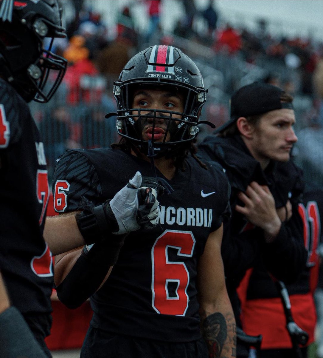 blessed and thankful to receive an offer from Concordia university!
<a href="/CoachKen17/">Coach Johnson</a> <a href="/LAH_VONNN/">Coach Benn</a>