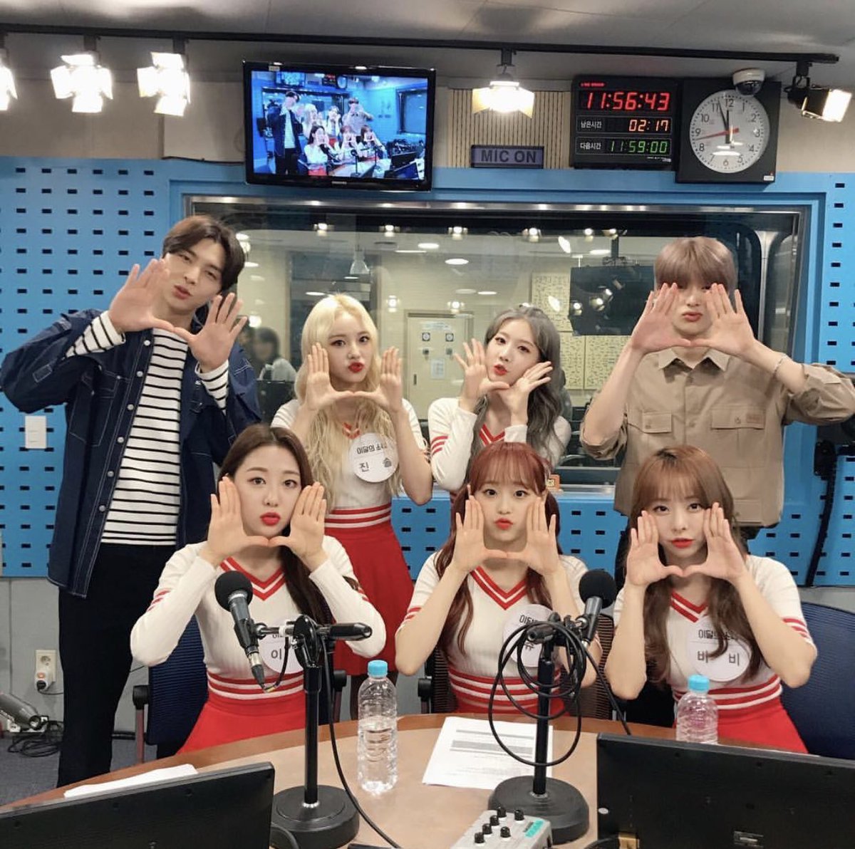 i’m gonna make a loona x nct crumbs thread cause i’m suffering