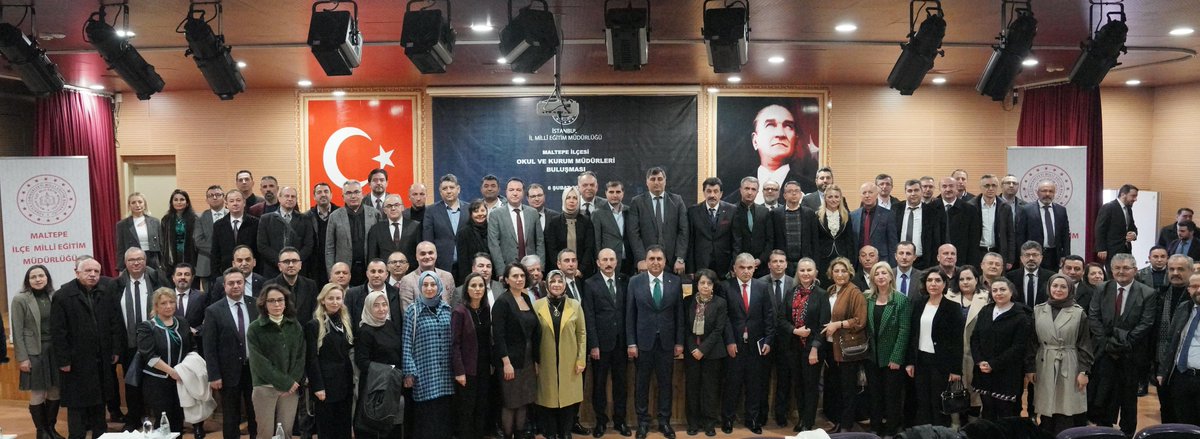 İstanbul İl Millî Eğitim Müdürlüğü (@istanbulilmem) on Twitter photo ✨İl Millî Eğitim Müdürümüz Doç. Dr. Murat Mücahit Yentür'ün başkanlığında gerçekleşen "Okul ve Kurum Müdürleri Buluşmaları"nın yirmi beşincisi Maltepe ilçemizde yapıldı.
<a href="/tcmeb/">Millî Eğitim Bakanlığı</a> <a href="/Yusuf__Tekin/">Yusuf Tekin</a>
<a href="/MucahitYentur/">Murat Mücahit Yentür</a> ✨İl Millî Eğitim Müdürümüz Doç. Dr. Murat Mücahit Yentür'ün başkanlığında gerçekleşen "Okul ve Kurum Müdürleri Buluşmaları"nın yirmi beşincisi Maltepe ilçemizde yapıldı.
<a href="/tcmeb/">Millî Eğitim Bakanlığı</a> <a href="/Yusuf__Tekin/">Yusuf Tekin</a>
<a href="/MucahitYentur/">Murat Mücahit Yentür</a>