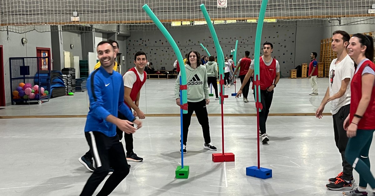 🥏 @goubak_sport 🙌 Nuevo deporte en la asignatura 'Nuevas tendencias en la actividad físico-deportiva' del Máster de Formación del Profesorado @ucm_educacion