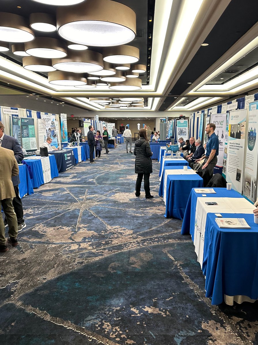 We are here at the #nywea meeting at the NY Marriott Marquis. Who's here. Let's connect. @CUnywea