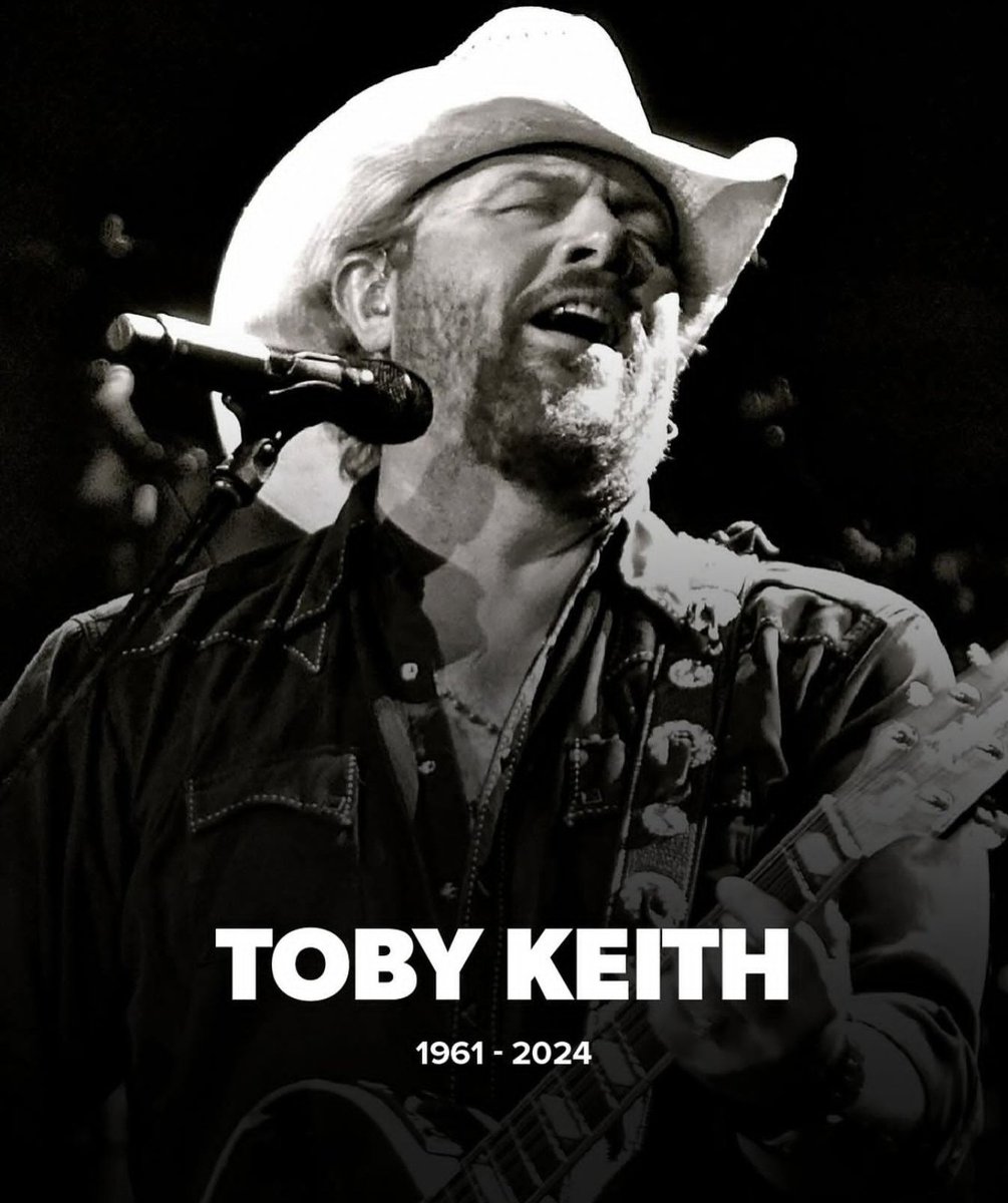 bekindrewind000's tweet photo. "If there is something socially incorrect about being patriotic and supporting your troops, then they can kiss my ass on that, because I'm not going to budge on that at all. And that has nothing to do with politics. Politics is what's killing America."
#TobyKeith #BigDogDaddy https://t.co/v4RbJpA66s