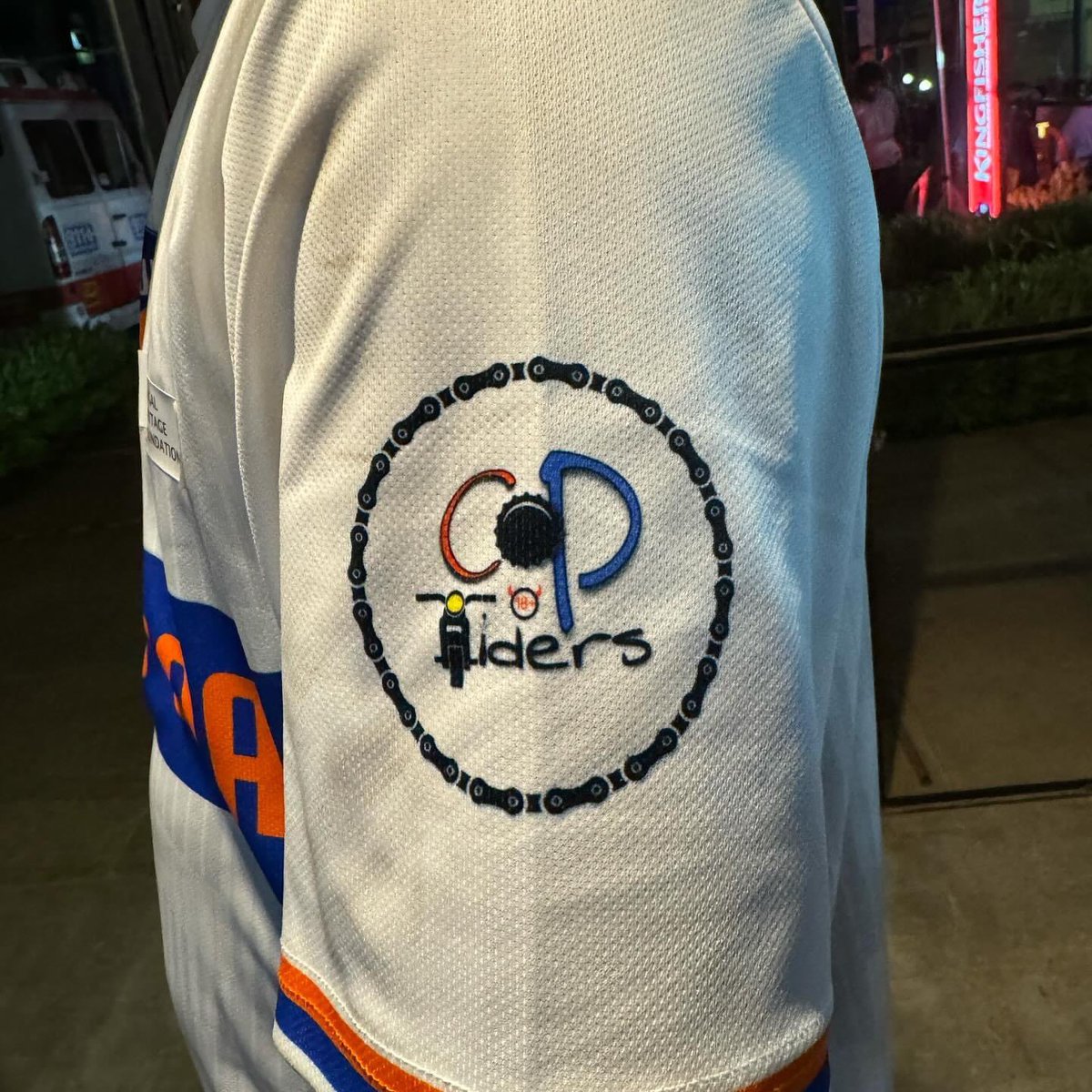 fcgoafanclub's tweet photo. Dev Borem Korum 🙌🏻🙏🏻

#RoadToGoa #FCGoaFanClub #FCGoa https://t.co/4tuDS3oBZb